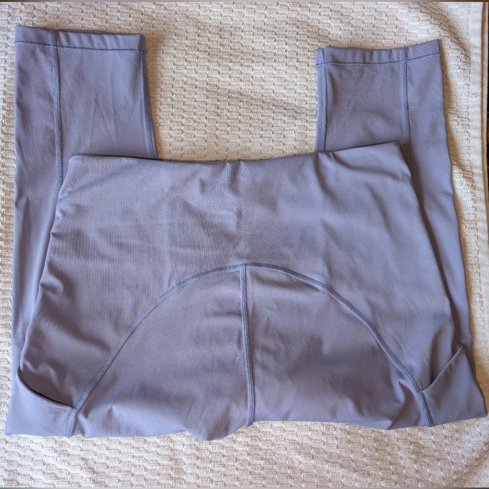 Athleta Interval Stash High Rise Capri Size 1X - Picture 4 of 11